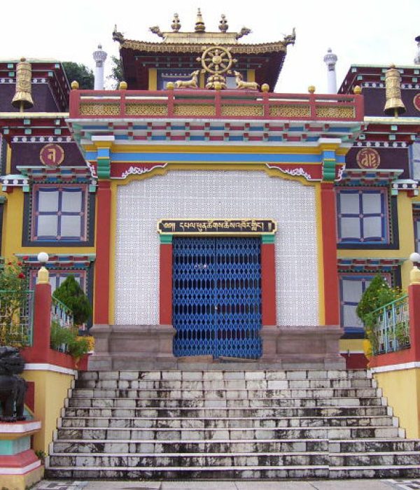 Tashi-Jong-Buddhist-Monastery-in-palampur-e1388230176346 Tashi-Jong-Buddhist-Monastery-in-palampur-e1388230176346