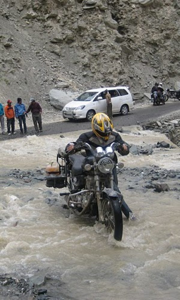 by-road-Manali by-road-Manali