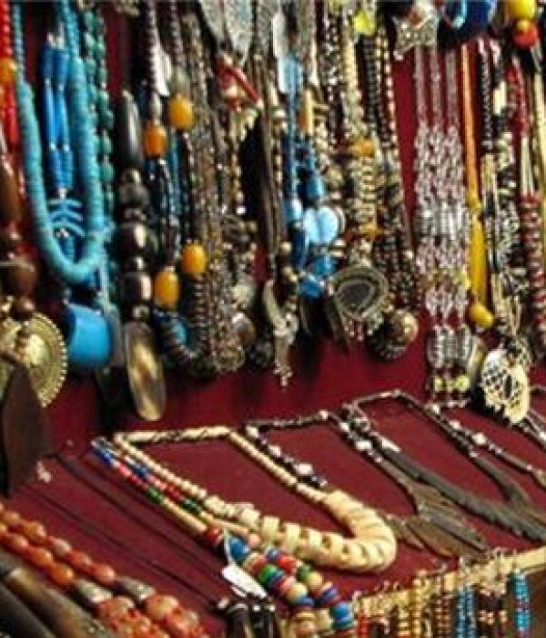 jewellery-shopping jewellery-shopping